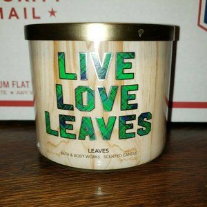 Bath & Body Works Live, Love, Leaves 3-Wick